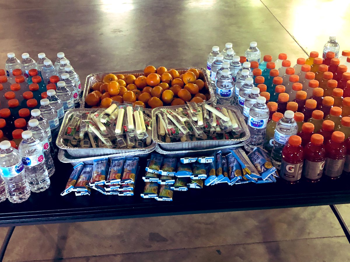 NaplesSafety's tweet photo. Wellness Wednesday! Wellness Champ Sean Grant discussing nutritional information with a driver while setting up our wellness display! Electrolytes are great bet water is best! #safetysquad239 #fldistsafety #wellnesswednesday @UPStempe @Phil8Santana https://t.co/RnHEGOAoOV