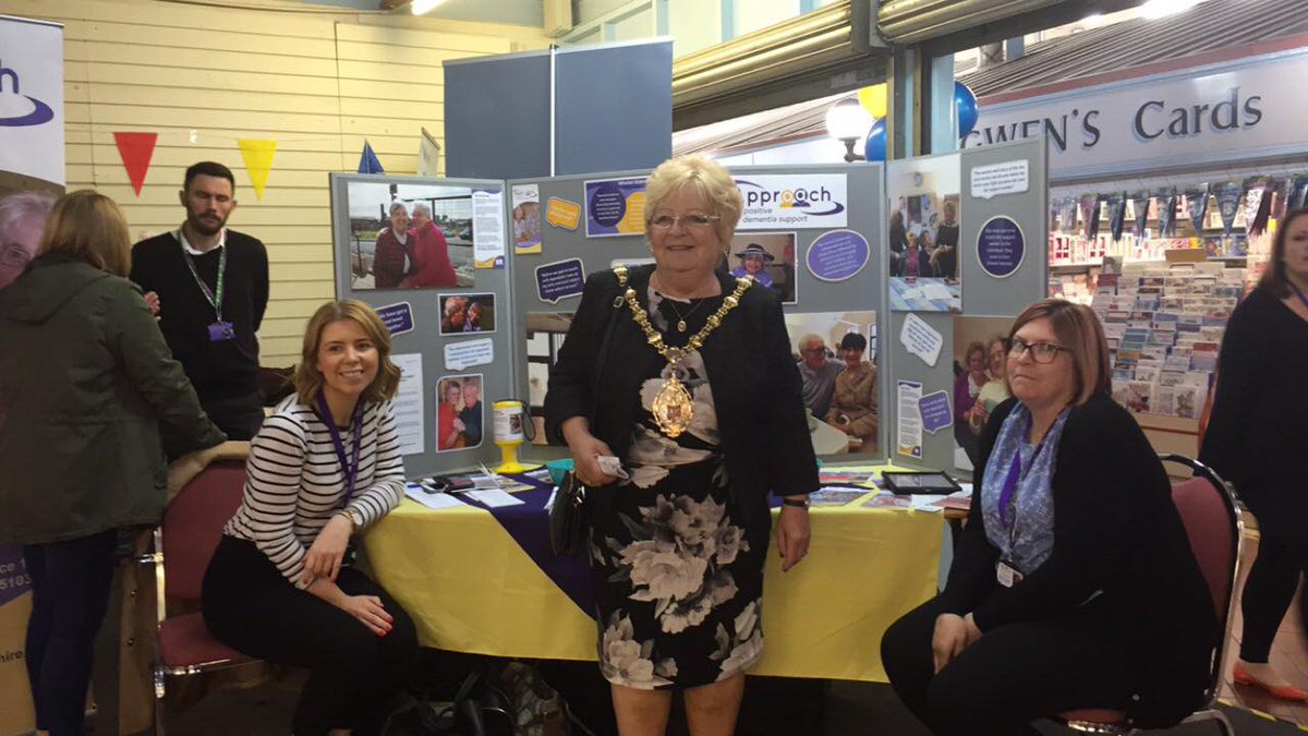 HealthySoT's tweet photo. @SoTCityCouncil Lord Mayor Cllr Lilian Dodd visited Longton Market @sotmarkets this morning for #DementiaActionWeek . The market hosted stalls from different organisations who support people living with dementia and their carers and families. 👏 #DAW2019 @ApproachStaffs https://t.co/LzgjRdQyWF