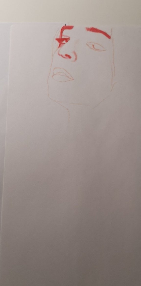 mari_kukiGS's tweet photo. Cuando me  viene la inspiración no tengo remedio 🤦🏻‍♀️
@lolaindigomusic #pintalabiorojo #sevilla https://t.co/JRsFntIZZr