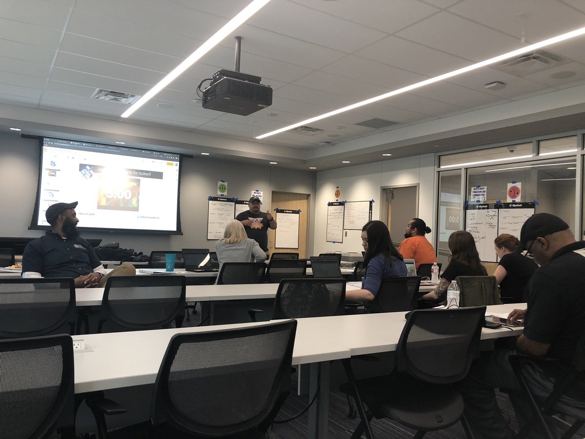 razowu's tweet image. Rocking the #NPVS @mathematic_AL @cs4tx  @edcampOSjr @Wipebook #BootstrapCS @weteachcs