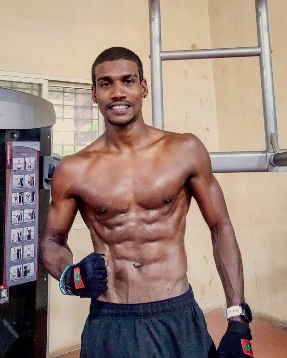 HussainFazeel12's tweet photo. That feeling after an amazing workout 🏋🏿‍♂️ #unstoppable #flashmv #heretocreatehistory #roadtoioig2019 #gymmotivation https://t.co/vlyoYp27c6