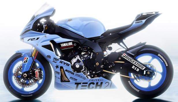 actualites_moto's tweet photo. [#EWC] 8heures de Suzuka 2019 🇯🇵: 
⏩ La #YamahaFactoryRacingTeam alignera une nouvelle fois Katsuyuki Nakasuga🇯🇵 , Alex Lowes 🇬🇧 et Michael Van Der Mark 🇳🇱 dans une livrée #Tech21❗️
▪️Cette livrée reprend les couleurs de la mythique #FZR750 #OW74, 34 ans après sa victoire. https://t.co/D63BEUhfjT