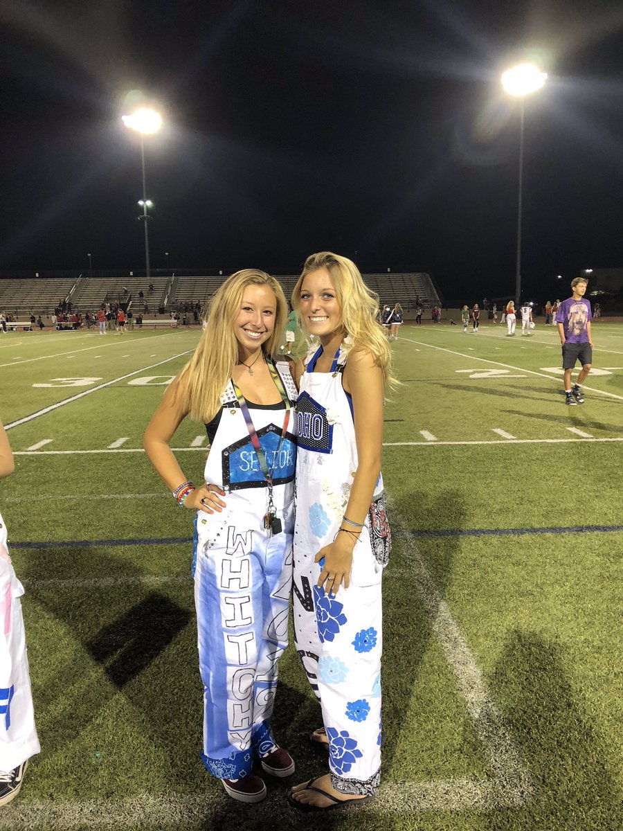 skyler_whitcher's tweet photo. HAPPY 18TH BIRTHDAY LO!!! ILY!! 💕I can’t imagine the soccer life without you! Can’t wait for tonight!! Let’s get that dub 🤪😤‼️ https://t.co/bc3NPeQXB8