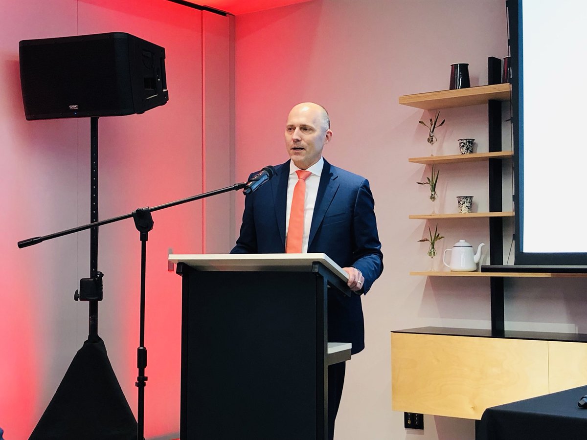 PiotrBozyk's tweet photo. #LOT i #Sabre podpisali dziś w @krakow_pl umowę o dalszej współpracy / LOT & @Sabre_Corp sign an agreement about further #cooperation. #sabre #sabresystems #IT #Krakow #LOTPolishAirlines #innovation #aviation #avgeek @ULC_GOV_PL @RynekLotniczy https://t.co/YBtp35cqPa