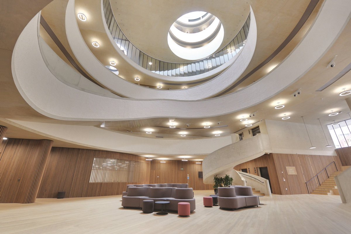 OscarAcoustics's tweet image. SonaSpray fc arctic white #acousticspray applied directly to concrete throughout Blavatnik School of Government, Oxford, for #reverberationcontrol for Laing O'Rourke, Hoare Lea Acoustics &amp;amp; CG Reynolds. #acoustics #construction #propertydevelopment #interiordesign #archidaily