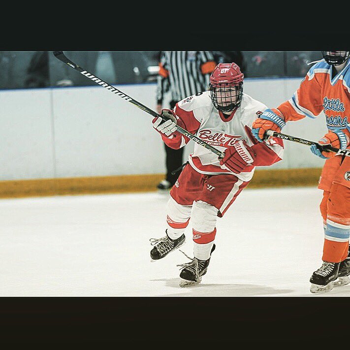 NazarethWhockey's tweet photo. Welcoming Makenna Wiljanen to our family. “The value that excites me the most is the drive to get better everyday. Every time I step on the ice at Nazareth College I know I will be surrounded by teammates and coaches that will work hard to enhance my ability on the ice“. #NazFam https://t.co/lka3JSB4gJ