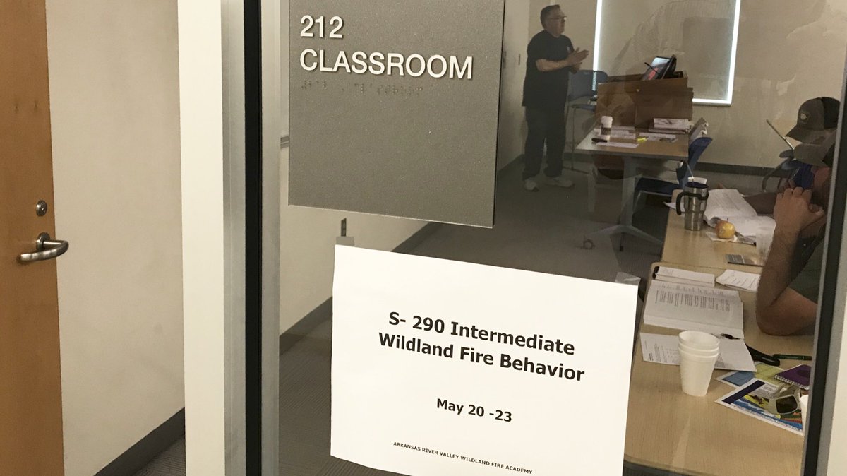 ArFB's tweet photo. The two-week 2019 Arkansas River Valley Wildland Fire Academy is ongoing @ArkansasTech University. More than 400 wildland firefighters from 13 states are participating. @ArkansasAgri @forestservice @RepWesterman @NatlParkService @ARGameandFish https://t.co/NSan62qZ2N