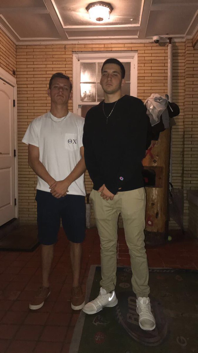 gio_pant28's tweet photo. Happy Birthday to my brother @evanjbenner Been with me since day one. Shoutout lil boat. 💯 https://t.co/cAdMQXfodF