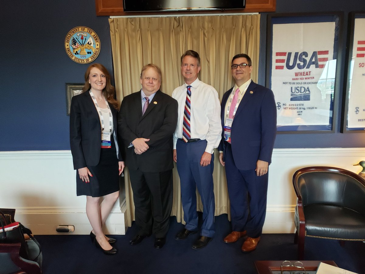 #ACRhillDay2019 #Radvocacy @RogerMarshallMD Great meeting with our great Representative about #healthcareissues.