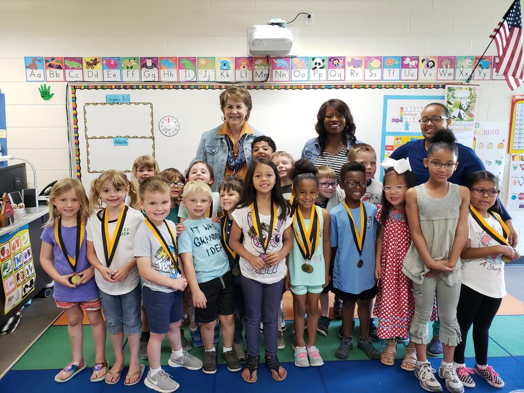 Kindergarten Reading Awards 🏆🏅 presented by the best principal ever!  These kiddos have read a total of 9,246 A.R. 📚 this school year. 🎉🎊 @Fairmont_JCS  <a href="/jcityTNschools/">JohnsonCitySchools</a>  #proudteacher #KinderStars