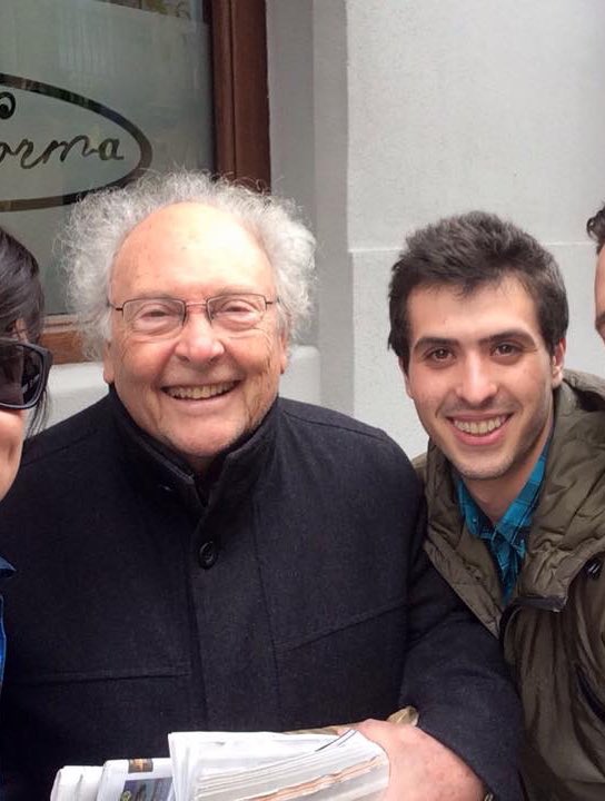 Hoy se ha marchado una de las personas que tanto valor me han aportado. <a href="/epunset/">Eduard Punset</a>. Gracias por todo, ¡gran maestro!
Una pérdida enorme para la ciencia. Mi más sincero pésame a la familia <a href="/elsapunset/">Elsa Punset</a>