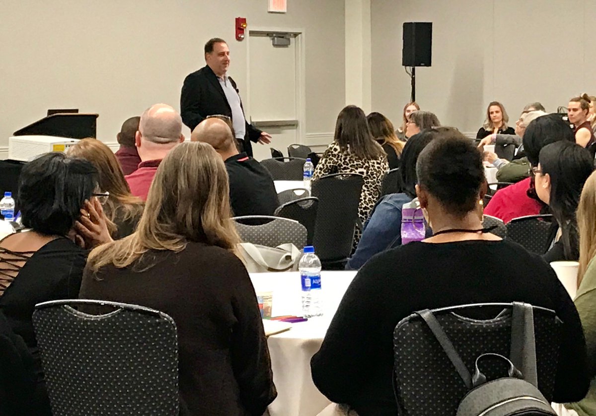 Barry Chaffkin @FosteringChange to Wendy’s Wonderful Kids recruiters: “The work you do is truly wonderful...making sure children waiting in #fostercare have a loving family for the rest of their lives.” #WWKSummit #NFCM2019 #Adoption