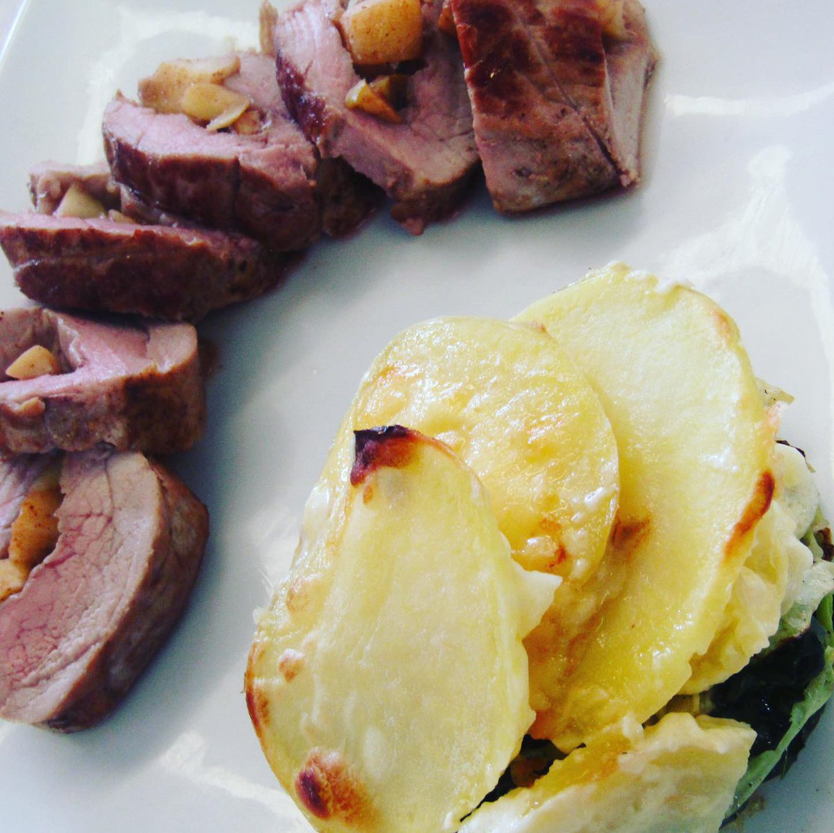 BethanyFood's tweet photo. Yr 10 Hospitality and Catering pupils first attempt at two courses in 1hr 40. Spiced apple stuffed pork loin with dauphinoise potatoes and sautéed Cavalo Nero and Savoy cabbage and Dark chocolate and orange mousse. #LoveWhatYouLearn #WhoSaysWeDontTeachCooking #LearningIsLimitless https://t.co/MJwu1OjwLP