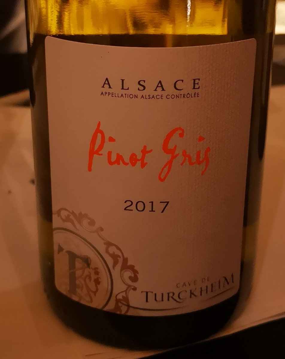AlsaceWineLover's tweet photo. Always am impressive show from  @Mackenway_Wine Juicy &amp; plump wines... Not forgetting the refreshing #Crémant #AlsaceWineWeek #BigAlsaceTasting #DrinkAlsace #AlsaceRocks @frankstero @suzisgrapecrush #Alsace Check them out today @elybarCHQ https://t.co/dXorl6VTXh