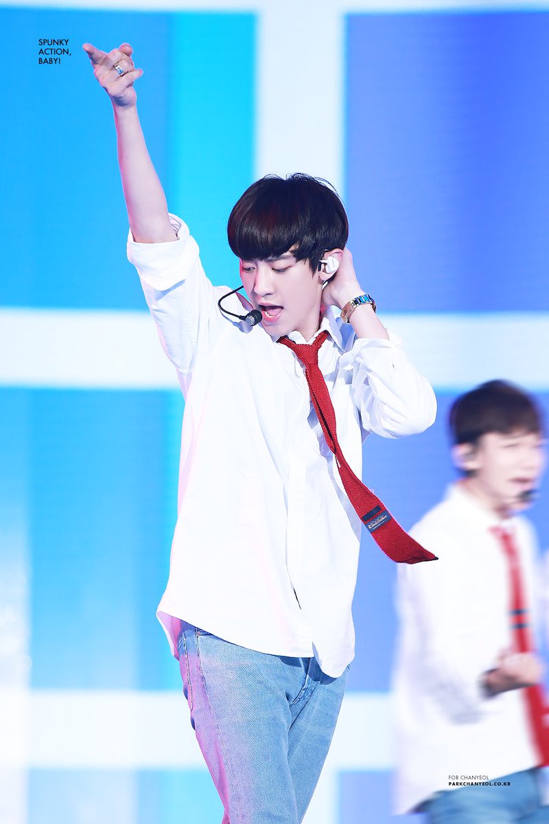 chanyeolit's tweet photo. ❤️찬열시❤️
#찬열 #EXO #CHANYEOL ⁠#엑소 #チャニョル #朴灿烈 #봄여름가을겨울 #봄_여름_가을_겨울 #SSFW @weareoneEXO https://t.co/juId4kyEwD