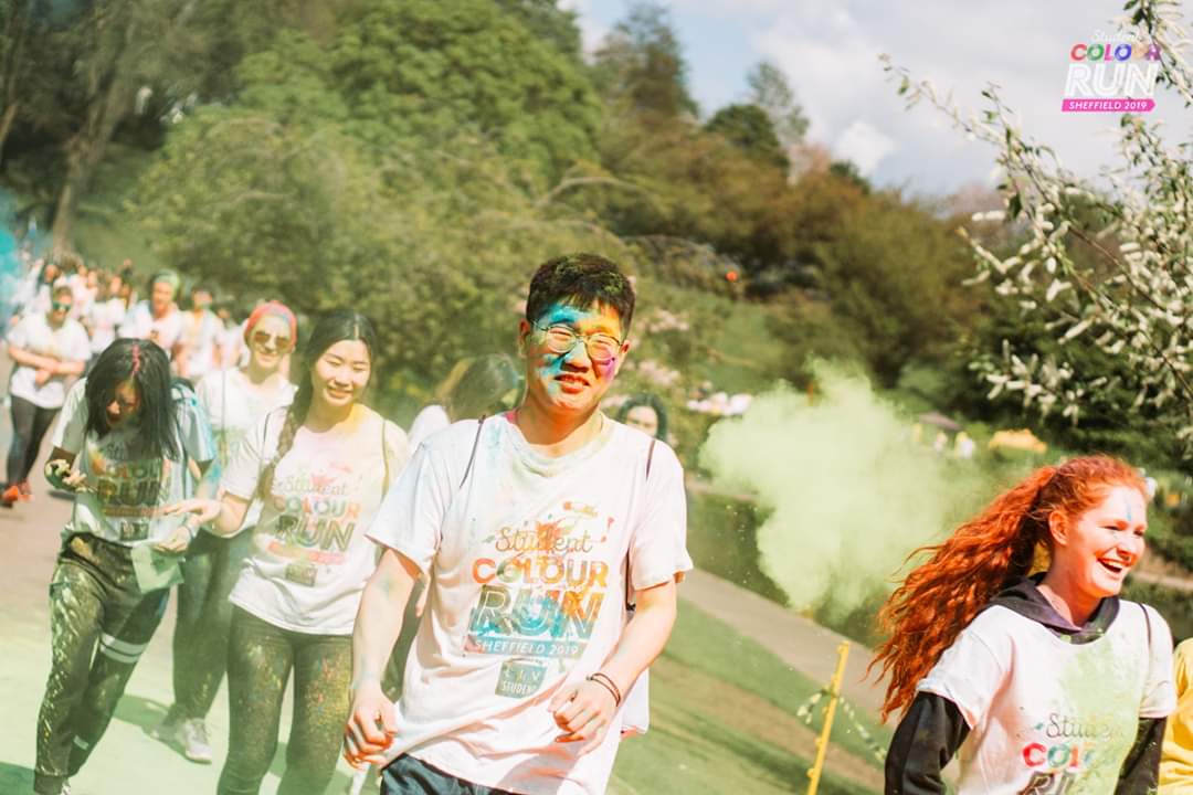 ColourShef's tweet photo. Hey colour runners 🎉🌈

Here are some more photos from the 2019 Sheffield Student Colour Run 

We hope you all had a great time ❤️💚💛🧡💙💜

More coming soon to this account. You can find the full album on our facebook page fb/studentcolourrunuk

#studentcolour #run #Sheffield https://t.co/vJ9wqUnoQt