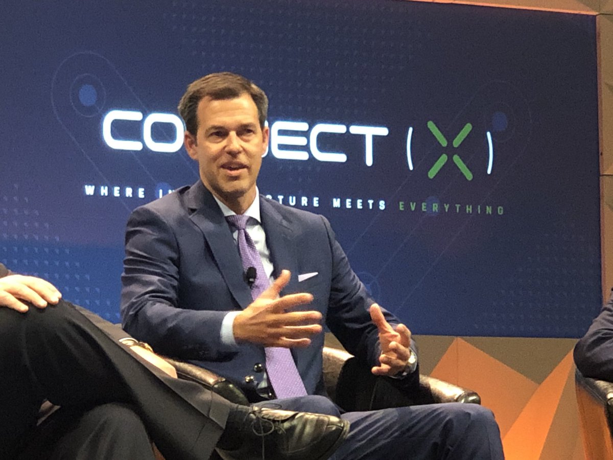 5Gflorida's tweet photo. #HappeningNow @ConnectX_USA Tower Executive Roundtable feat. @CrownCastle CEO Jay Brown, CEO of @WIAorg and former @FCC chairman Jonathan Adelstein, SBA, American Tower, and Incite Wireless #5G #telcom #wireless #fiber #tower https://t.co/ctg6ob3pep