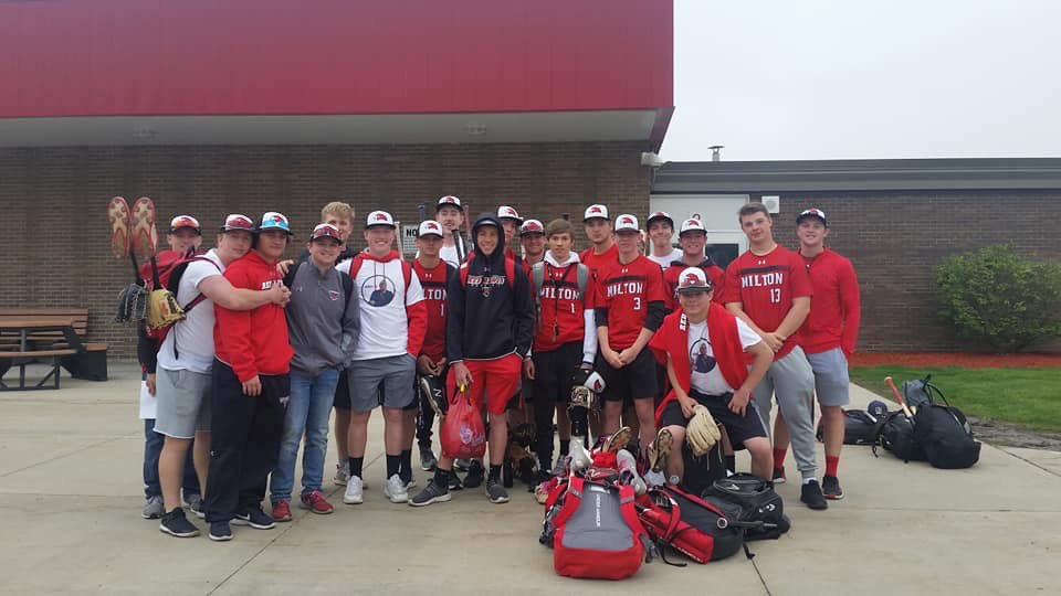 The boys are off to Miller Park!  Good luck today and enjoy this awesome experience!  Go Hawks!
#MiltonPride #ConferenceChamps