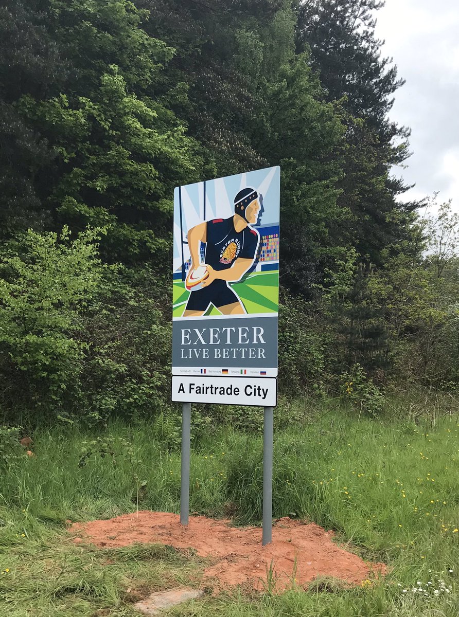 ExeterChiefs's tweet photo. Now you know you’re in @ExeterChiefs country! Have you seen the new @ExeLiveBetter sign on Sandy Gate roundabout? https://t.co/ekwMThfW2v