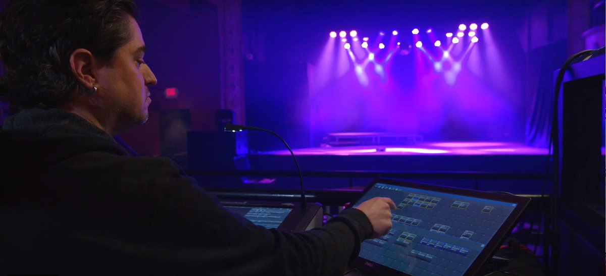 ETCInc's tweet photo. Now that #ETCnomad is Hog 4 compatible, learn the basics in @HighEnd_Systems Learn Hog 4 training videos. Season 2 now available! https://t.co/aw6rpJgBC3 #Hog4 https://t.co/2t4kRpbXJK