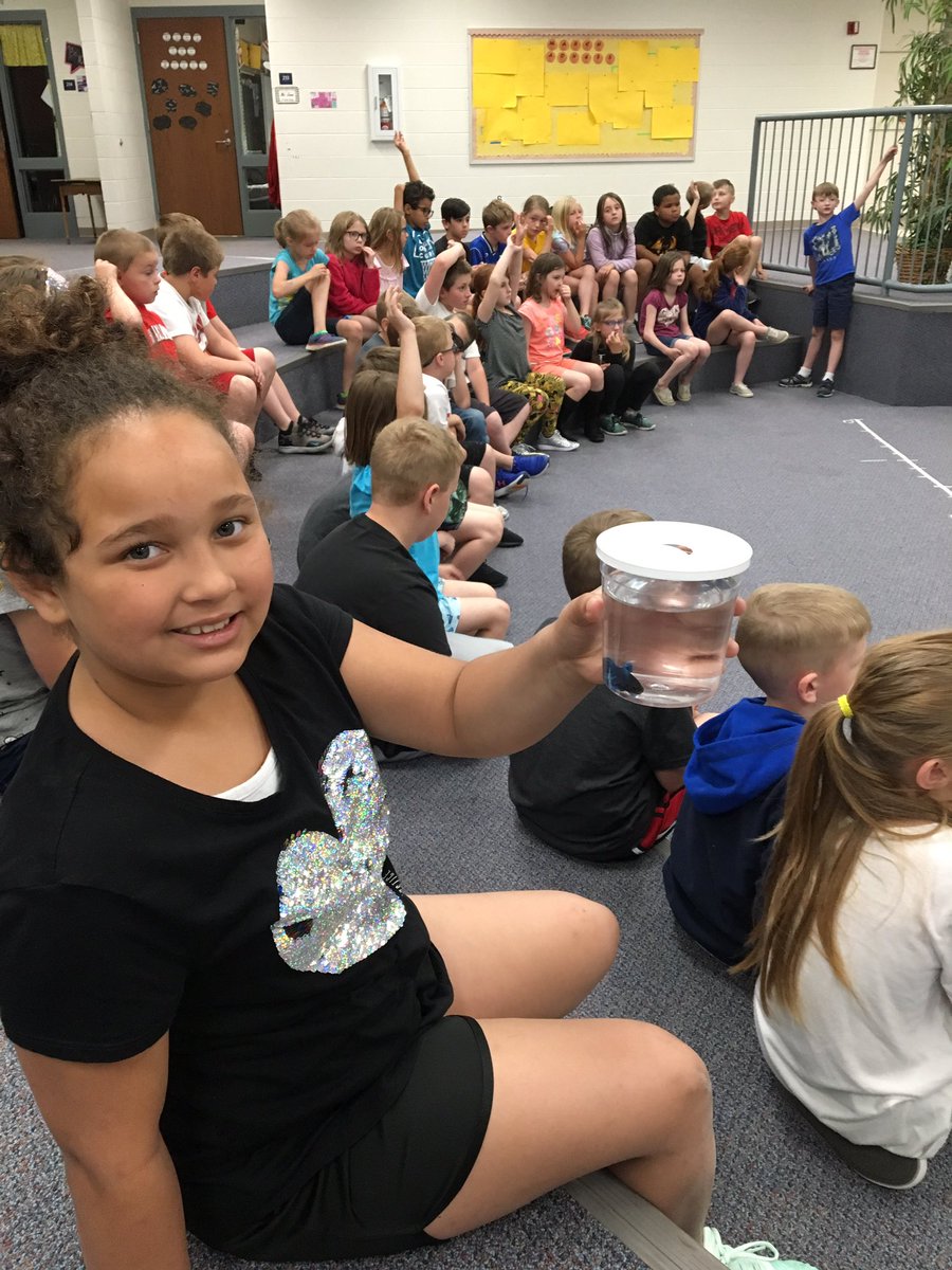 SheilaJ036's tweet photo. Second graders enjoying Career Day Learning about pets and how the store is ran by employees of Pet Supplies Plus #BeRoyal#TLAP https://t.co/652PgYLS8J