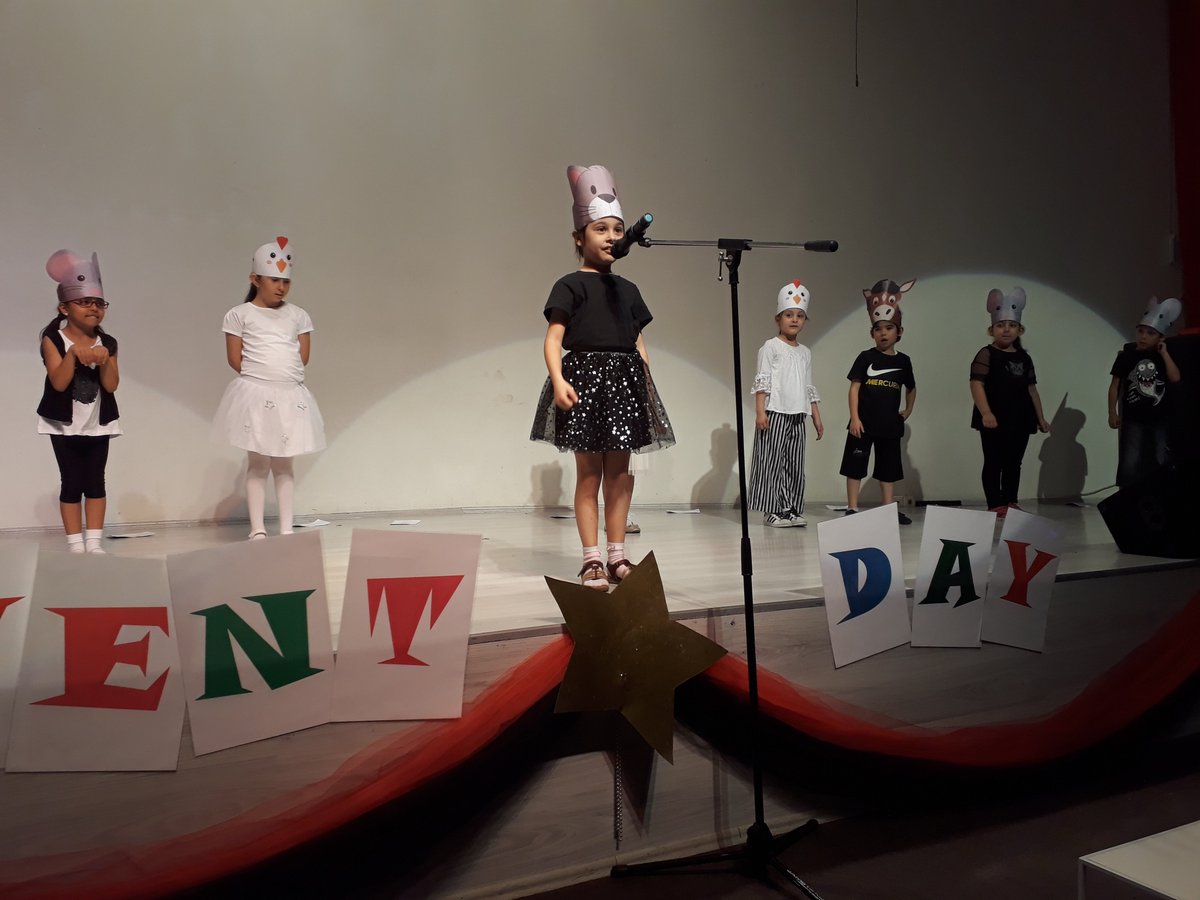 edaimre (@edaimre1) on Twitter photo Aydın Doğa Kampüsü
1-A Event Day <a href="/Sedaahan8/">Seda Şahan</a> <a href="/ilhnTunali/">ilhan tunalı</a> @AydinDogaKoleji <a href="/KvancBarlas/">Kıvanç Barlas 🇹🇷</a> Aydın Doğa Kampüsü
1-A Event Day <a href="/Sedaahan8/">Seda Şahan</a> <a href="/ilhnTunali/">ilhan tunalı</a> @AydinDogaKoleji <a href="/KvancBarlas/">Kıvanç Barlas 🇹🇷</a>