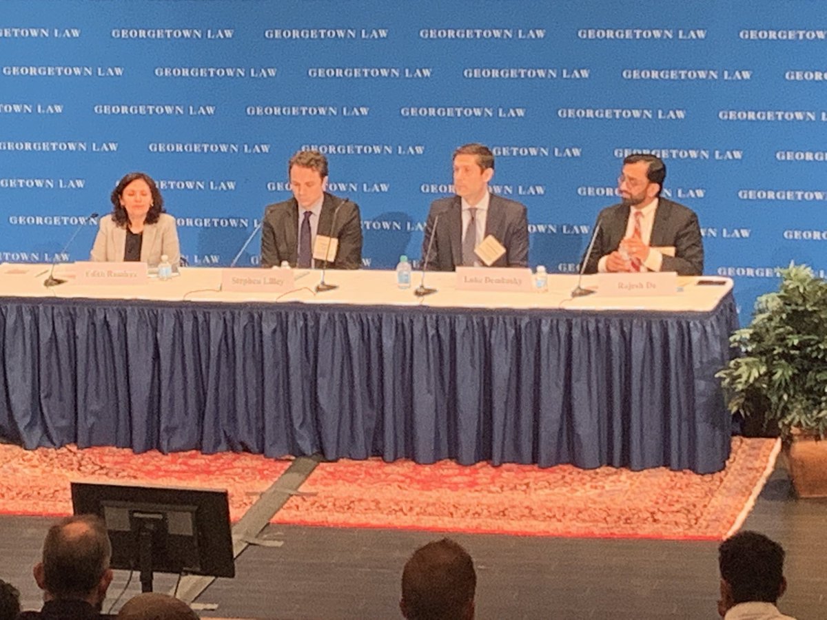 ABAcyber's tweet photo. Cybersecurity State of the Law at #GeorgetownCSLI @GeorgetownCLE ft. Edith Ramirez @HoganLovells, Stephen Lilley, Luke Dembosky @Debevoise, & moderator Rajesh De https://t.co/pntAtiFCID