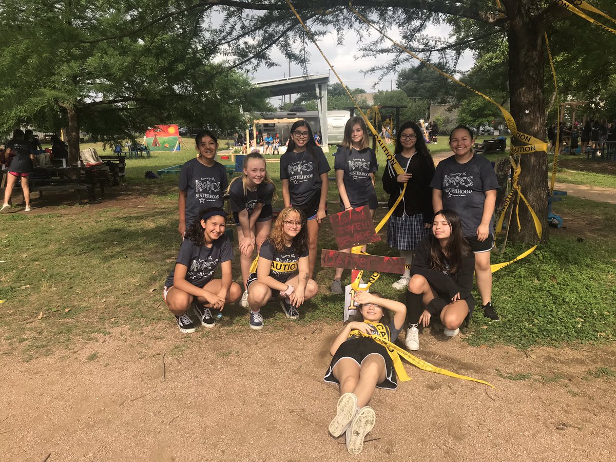 ArsRopes's tweet photo. The Zombie Apocalypse group is ready to go!! #willyousurrive #teamzombie #steam #aisdproud #starsmart https://t.co/BvWFqBMMVB