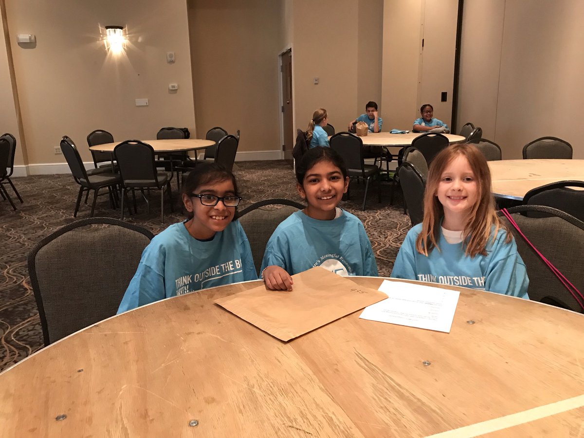 DEspacegirl's tweet photo. 4th grade Meaningful Economics Competition #WilsonES @CEEEatUD @ChristinaK12 https://t.co/onjhAoLMMb