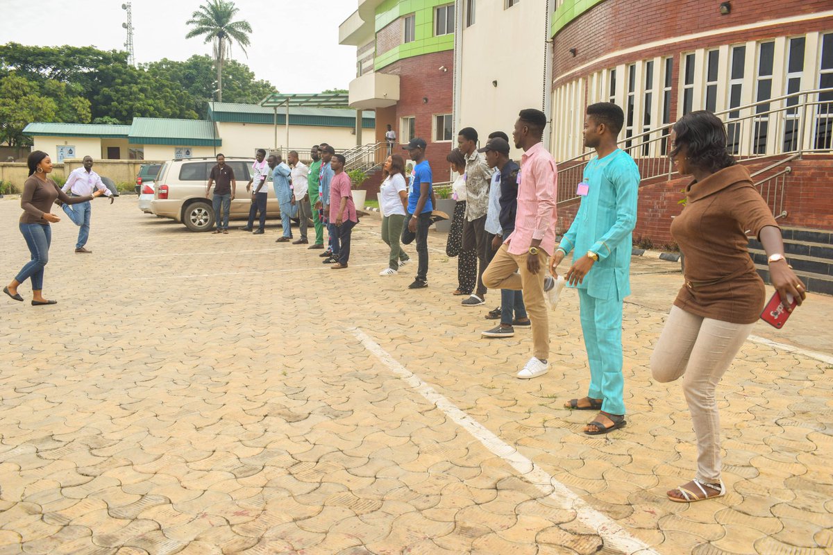 LeadResourcesNG's tweet photo. Day 2 Start-up Loop Training: Starting the day with workout sessions!
#Startuploop2019 #business #enterpreneur #innovation #ogunisready #Leadresourcesng #enterprise #businessecosystem #bmc #echovc #venturegarden #cchubgrowthcapital https://t.co/6h3ysXV8vn