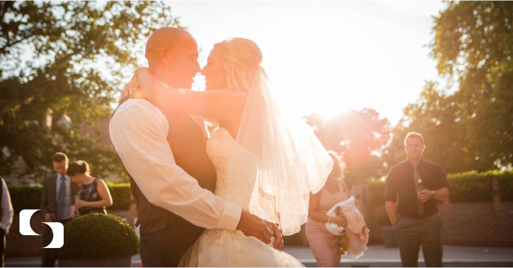 GOLDEN HOUR! Sunset cocktails at @Maison_Talbooth Pool House is the perfect way to start your evening party. 
We are opening the doors to our stunning country house hotel, Maison Talbooth on Sunday 2nd June, 12 noon to 3.00pm, so come say hi!