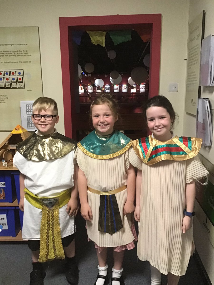 ClevesCross's tweet photo. Just a few from our visit to the Oriental Museum last week! #ancientegypt #lotc #realmummy https://t.co/tpVElFb7n7