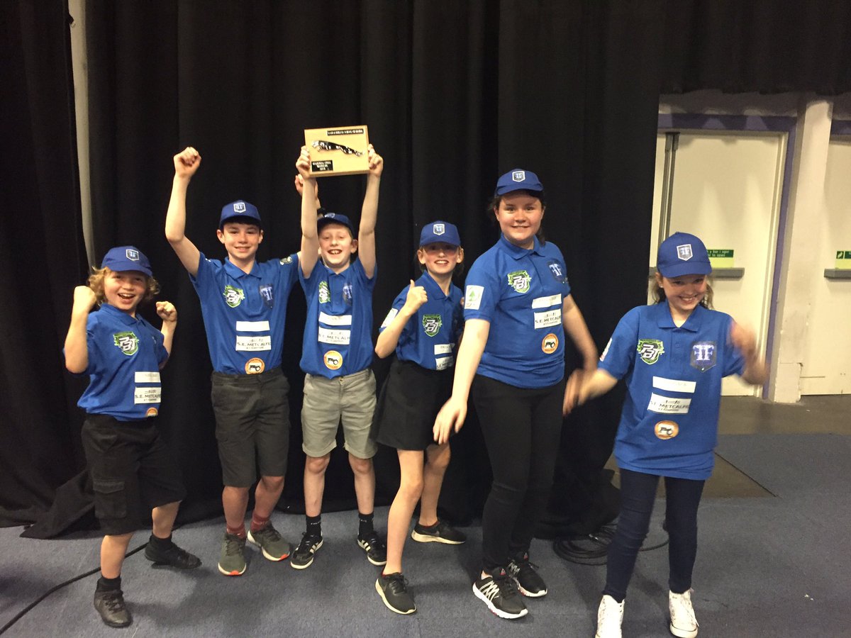 🏎🔥🏁🥇🏆

PENCAMPWYR GOGLEDD CYMRU!!!
NORTH WALES CHAMPIONS!!!

Diwrnod arbennig i dîm Fantastic Flames! Ymlaen i’r gystadleuaeth Genedlaethol!
A fantastic day for Team Fantastic Flames! They now progress to the National Championships!