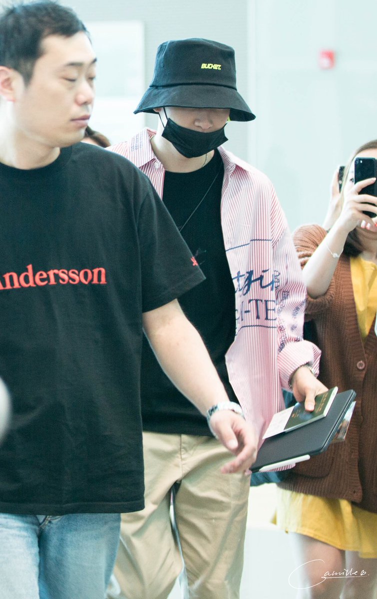 Camooqi's tweet image. 190522 ICN➡️BKK #TheDnE_ConcertinBKK