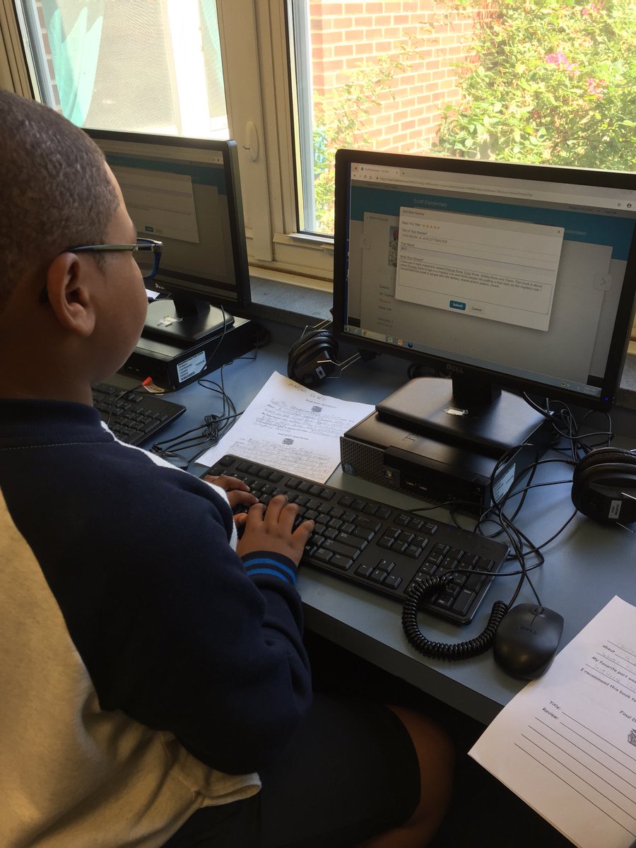 EcoffLibrary's tweet image. Writing reviews for our library catalog ⁦@EcoffElementary⁩ ! #ccpslibraries