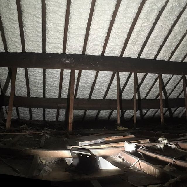 HomeLogicUK's tweet photo. Another successful #loft #sprayfoam #insulation is over.
.
.
.
.
.
.
.
. 
#homelogicuk #homeimprovement #icynene #interiordesign #homedecor #renovation #design #construction #home #homedesign #diy #realestate #remodel #contractor #interior #homerenovatio… https://t.co/Tt9Qyy7obL https://t.co/CqkaKjK0cs