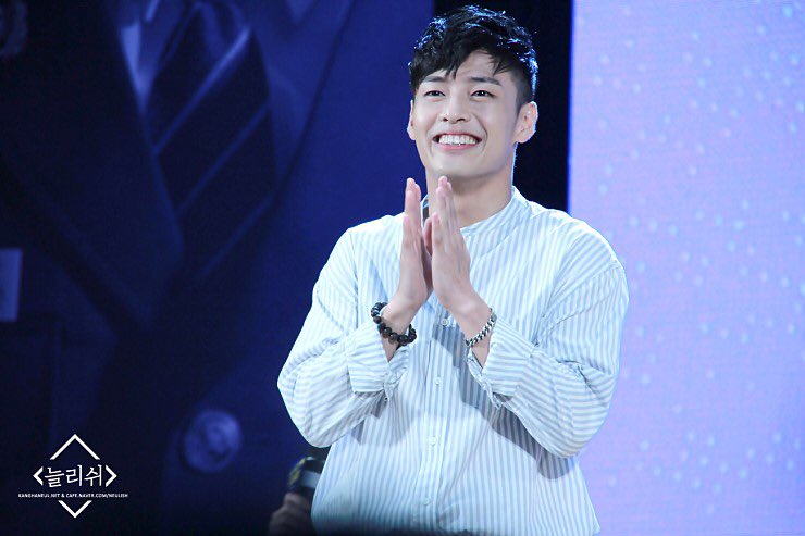 neulishmaster's tweet photo. #강하늘_만기전역_축하해
오늘은 강하늘 배우님이 군복무를 마치고 전역하는 기념비적인 날입니다. 앞으로 꽃길만 걸으실 배우님을 늘리쉬가 함께 응원합니다💕 https://t.co/Qzf1ldwXoZ