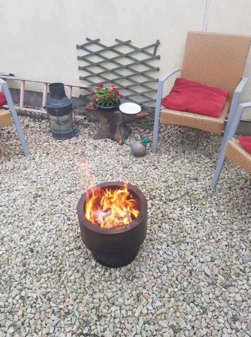 GoodWoodFuel's tweet photo. FLAME OF THRONES 💀
€119 
Smokeless By Design🔥
https://t.co/9pjkAzzflV
🔥#GoodWoodFuel #LouthChat https://t.co/muzdy3VLJ7