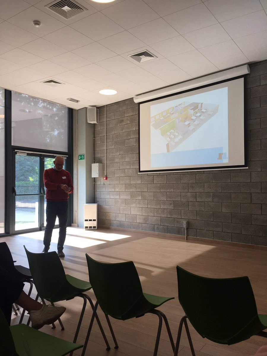 EdcampBE's tweet photo. Filip Preckler sluit een inspirerende dag af met de nieuwe onderwijsvisie van het #sintlievenscollege https://t.co/7cqjmGTLP4