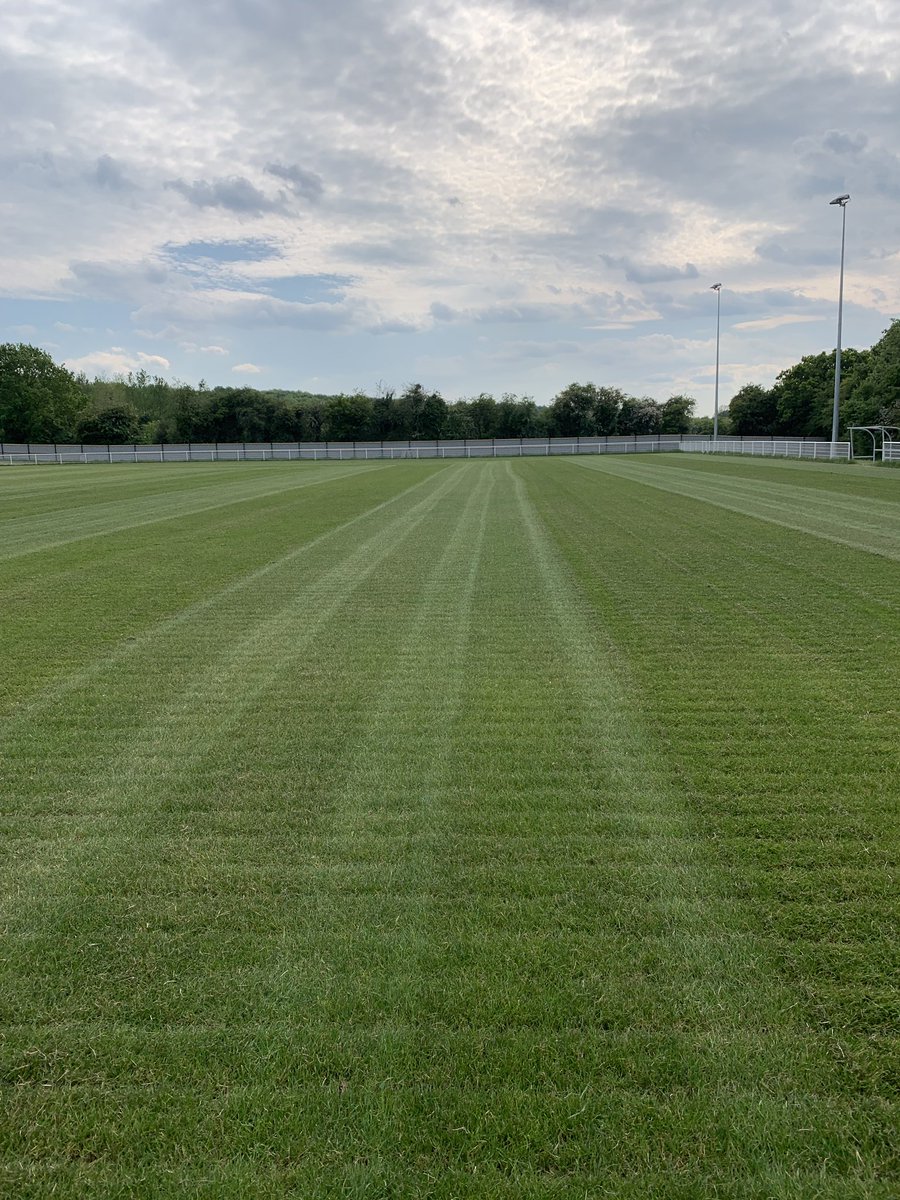 Badshot Lea FC tweet media