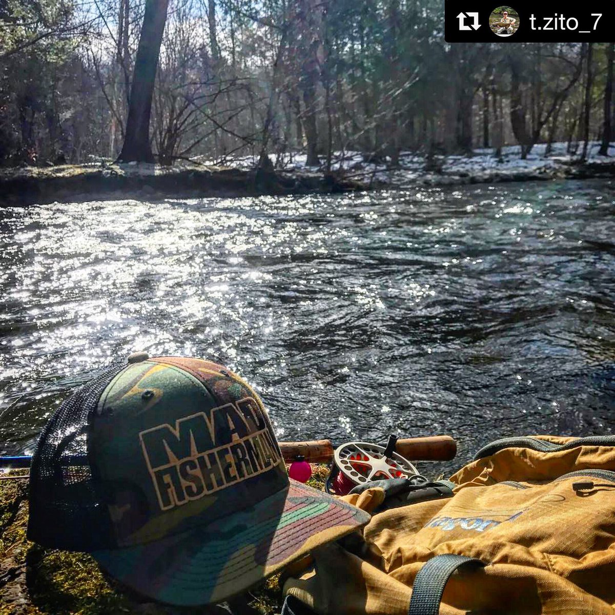 charliemooretv's tweet photo. On the river repping some Mad Fish gear! π£
#fishing #flyfishing #RepMF #lakeontario #MadFish https://t.co/ZL8A7wAI1Z