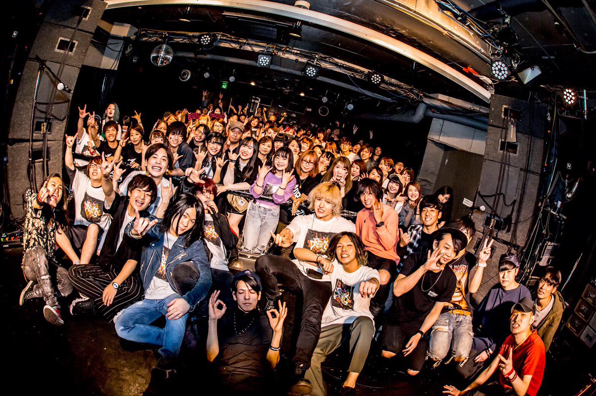 mrfuzzy_jp's tweet image. 🎊【MR.Fuzzy DREAMERS】🎊

 1st Mini Album 「DREAMS 」

レコ発企画来て下さった皆様
本当にありがとうございます‼️✨

これからも夢を追い続けます‼️🔥

Photo by @naoto_iwabuchi_ 📸