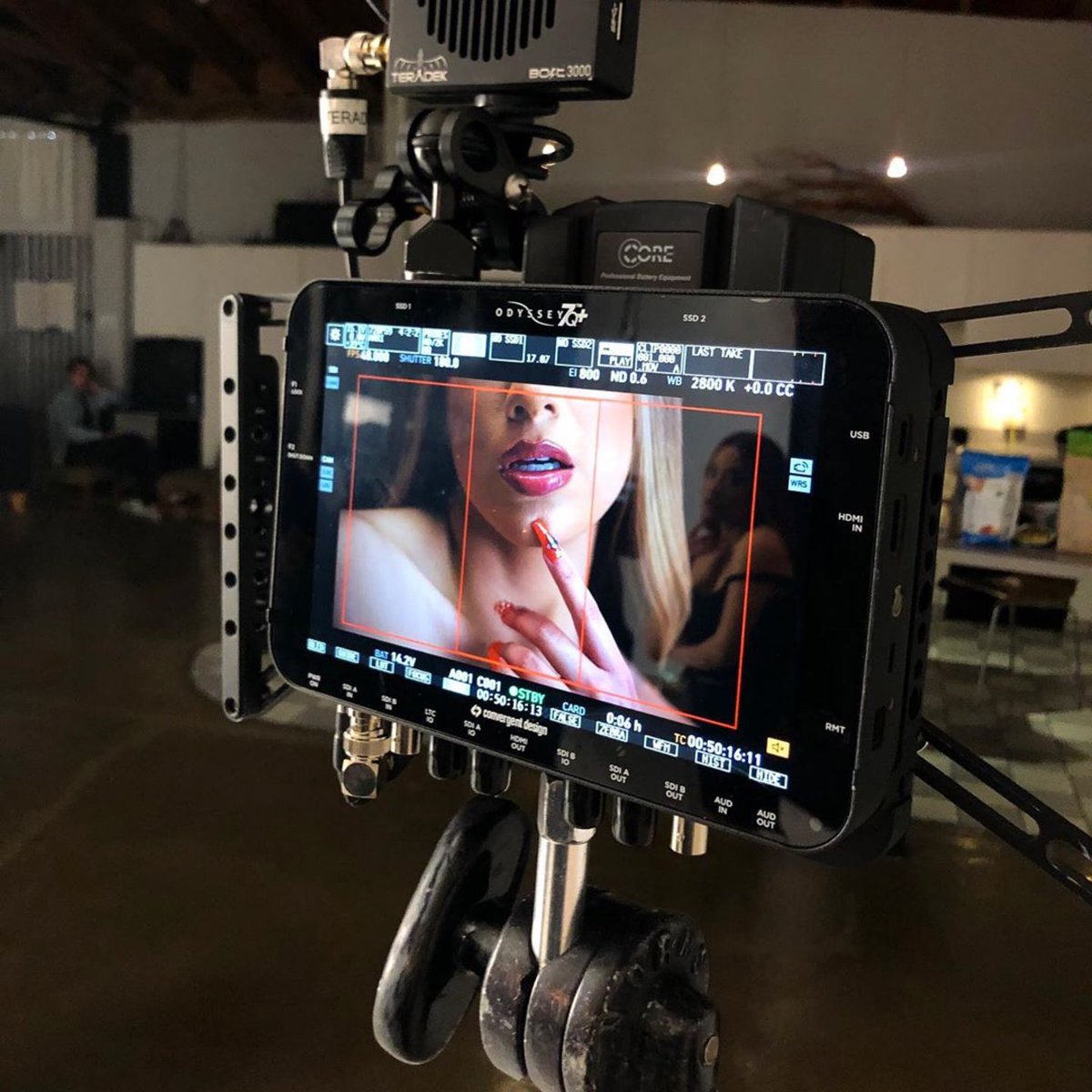 TopsifyTurkey's tweet image. ♥️ @AllyBrooke şahane bir sürprizle bu Cuma #HitStop’ta! 
💋 #LipsDontLie @ArtistHBTL 💋