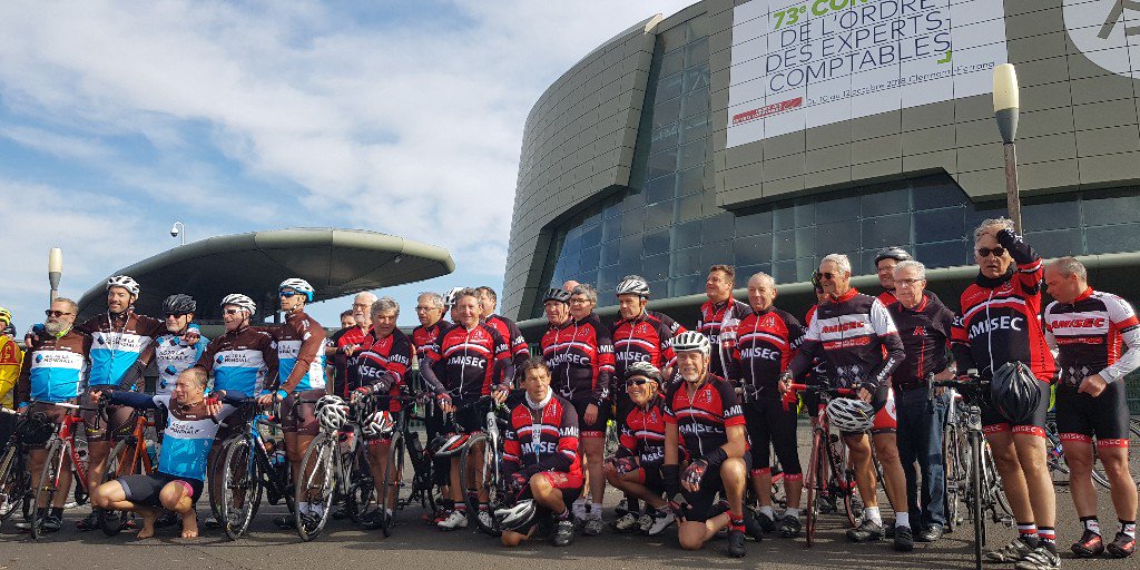 CROEC_Paca's tweet photo. Nous sommes partenaires de l’ #AMISEC pour la randonnée #cyclotouriste du #printemps 🚴♂️!
Du 30 mai au 2 juin 2019 entre le #Ventoux et le #Luberon,
3 étapes dont la mythique ascension du Ventoux.
Contact pour vous inscrire : Christian BONFILS à christian@pluriexpert.com https://t.co/RAW1DM5fUk