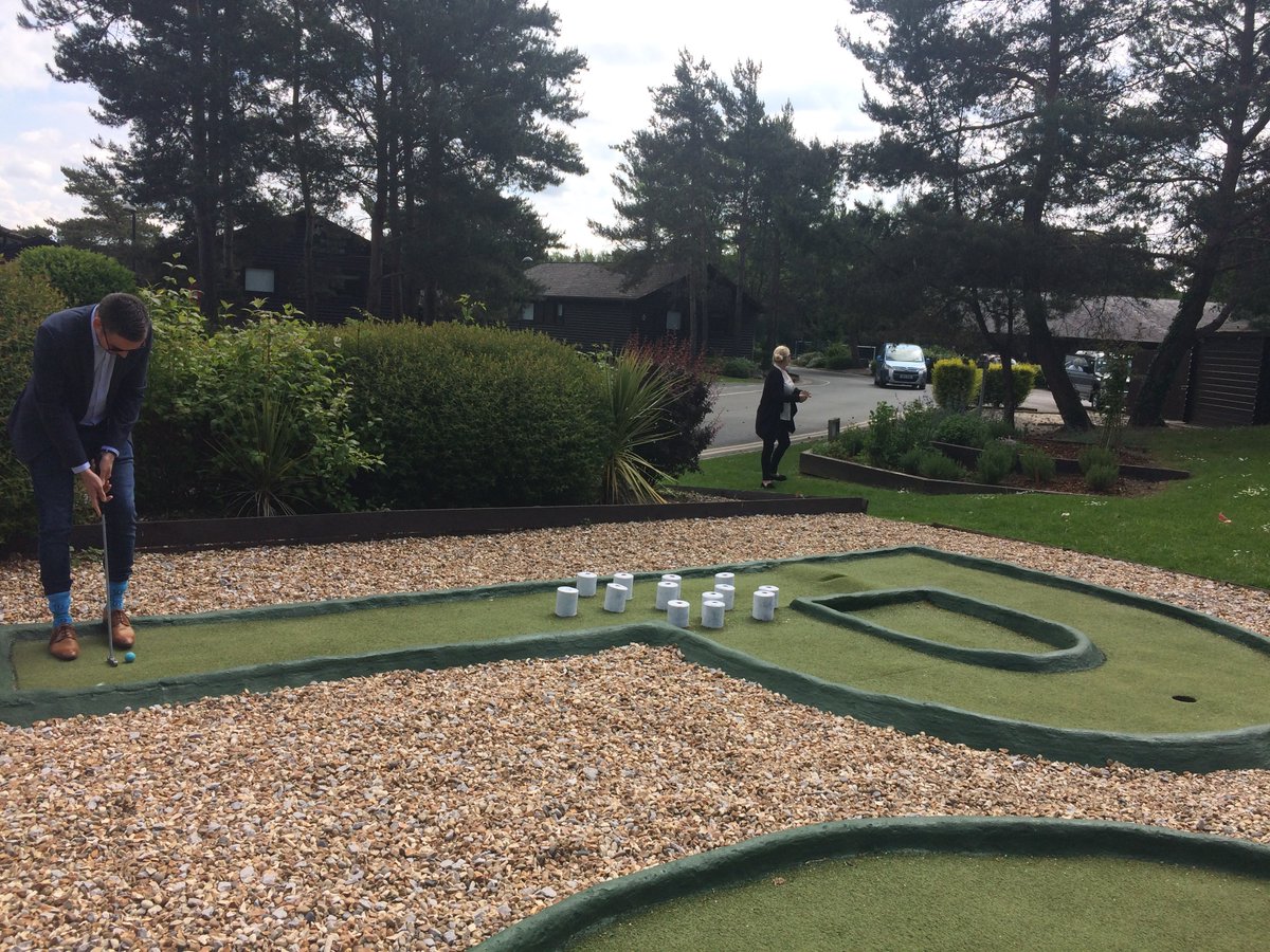 kirsten_2990's tweet photo. TALENT... so much talent !⛳️🥇😜

#PineLakeResort #OneTeam #EUYieldManagement https://t.co/SGbiO1T6Ch