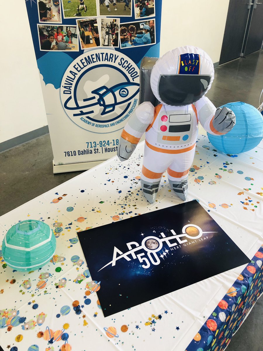 HoustonISD's tweet photo. Happy Wednesday! We are here @hs_milby where #HISD students from Milby, @AEMA_JDMS  and @DavilaDolphins will speak with @NASA astronaut @AstroHague, who is currently aboard the @Space_Station!  Tune in at 11:20 a.m. for a special livestream via  https://t.co/gxj79KBuWi https://t.co/jHkwSQA0iw