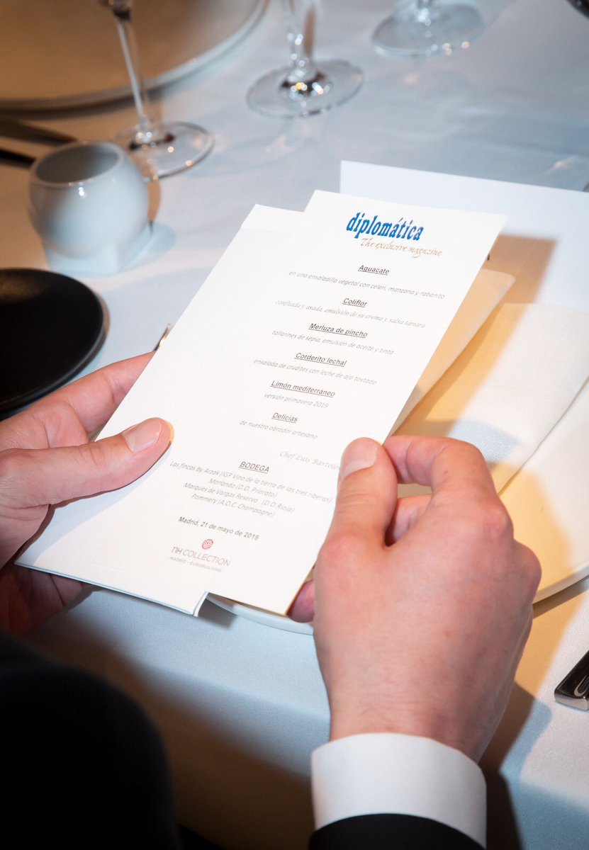 diplomática exclusive magazine (@diplomaticaem) on Twitter photo Almuerzos “Embajadores y Empresarios “<a href="/diplomaticaEM/">diplomática exclusive magazine</a> gracias <a href="/MaltaInSpain/">Embajada de Malta en España</a> <a href="/EmbajadaAngola/">Embajada Angola Esp</a> <a href="/cerginay/">Cihad Erginay</a> <a href="/NHCollectionEB/">NH Collection Eurobuilding</a> <a href="/emilio_moro/">Bodegas Emilio Moro</a> @STDupont_off <a href="/BentleyMotors/">Bentley Motors</a> un placer contar con vuestra compañía! <a href="/juliaroblesfoto/">Julia Robles</a> Almuerzos “Embajadores y Empresarios “<a href="/diplomaticaEM/">diplomática exclusive magazine</a> gracias <a href="/MaltaInSpain/">Embajada de Malta en España</a> <a href="/EmbajadaAngola/">Embajada Angola Esp</a> <a href="/cerginay/">Cihad Erginay</a> <a href="/NHCollectionEB/">NH Collection Eurobuilding</a> <a href="/emilio_moro/">Bodegas Emilio Moro</a> @STDupont_off <a href="/BentleyMotors/">Bentley Motors</a> un placer contar con vuestra compañía! <a href="/juliaroblesfoto/">Julia Robles</a>