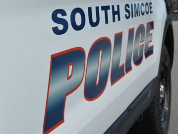 Six taken to hospital in Innisfil crash bit.ly/2JAOtXg