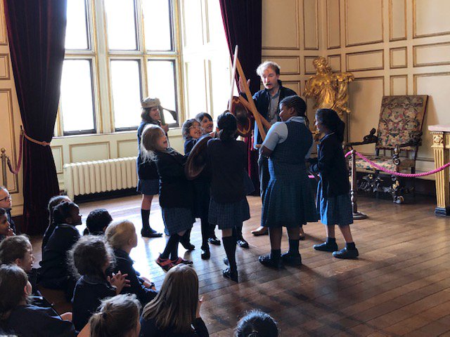 NGHSJuniors's tweet photo. Thank you @WarwickCastle and @WCastleSchools for a brilliant day! Mazes, falconry, archery, helping a Princess, lots of learning and lots of fun! #HorribleHistoryMaze #falconry #archery #MeetTheMonarchs #PrincessTower #WarwickCastle https://t.co/dZYddnPyiT