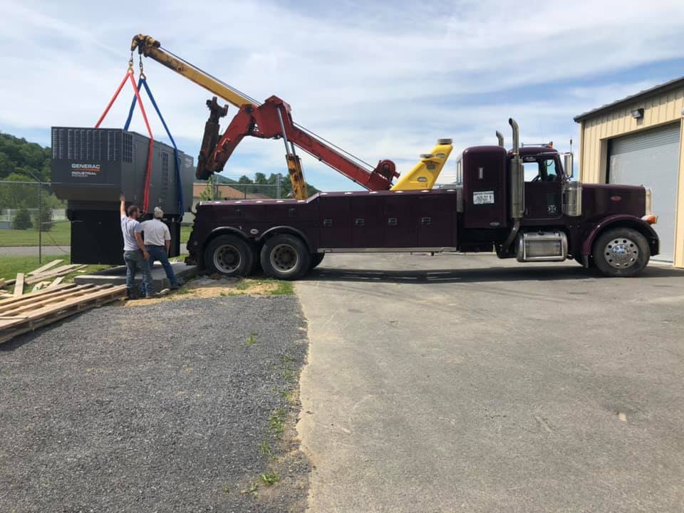 GreenbrierTech's tweet image. Great day for another generator install! Big thanks to Smith&apos;s Towing and Truck Repair for the help moving this beast! #WeKnowGenerators #PowerWhenYouNeedIT @Generac